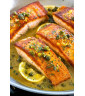 Salmon Mengkilap Jeruk dengan Rosemary